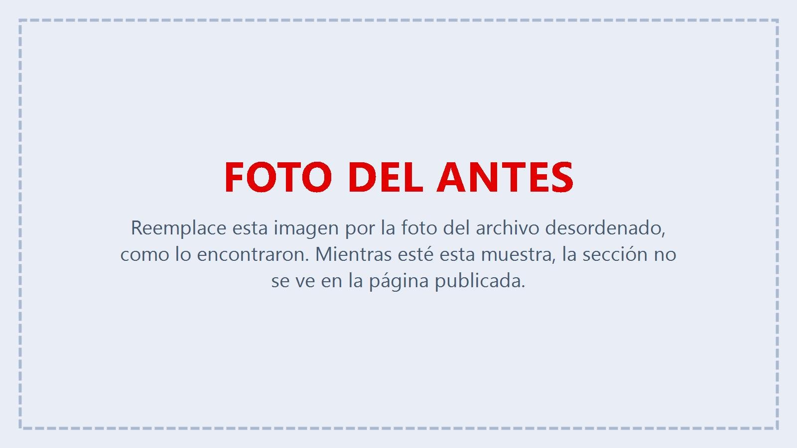 Archivo desorganizado antes de la intervención de SOS Archivos